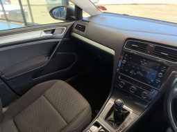 
										Volkswagen GOLF 4 / 5 / 6/ 7/ 8 GOLF VII 1.0 TSI TRENDLINE full									