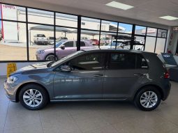 Volkswagen GOLF 4 / 5 / 6/ 7/ 8 GOLF VII 1.0 TSI TRENDLINE