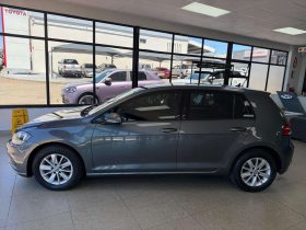 Volkswagen GOLF 4 / 5 / 6/ 7/ 8 GOLF VII 1.0 TSI TRENDLINE