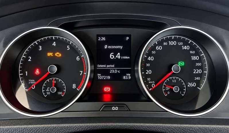 
								Volkswagen GOLF 4 / 5 / 6/ 7/ 8 GOLF VII 1.4 TSI COMFORTLINE DSG full									