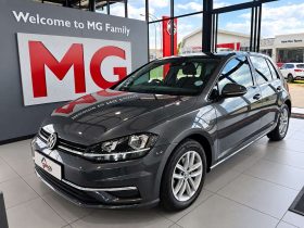 Volkswagen GOLF 4 / 5 / 6/ 7/ 8 GOLF VII 1.4 TSI COMFORTLINE DSG