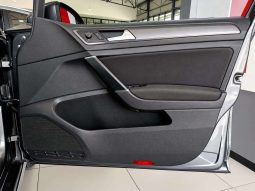 
										Volkswagen GOLF 4 / 5 / 6/ 7/ 8 GOLF VII 1.4 TSI COMFORTLINE DSG full									