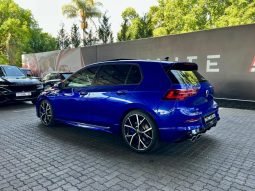 Volkswagen Golf 8 2.0 Gti R