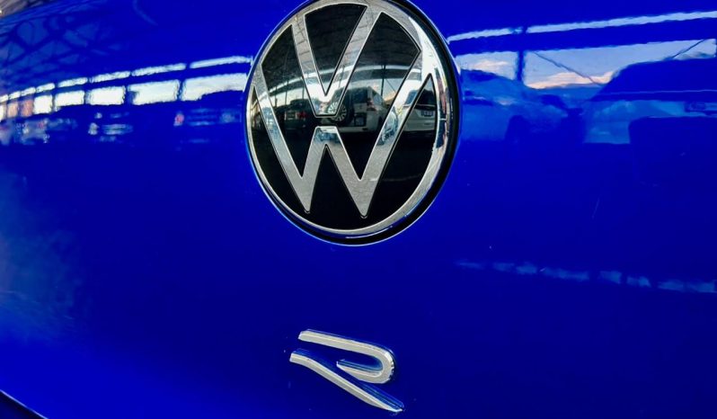 
								Volkswagen Golf 8 2.0 Gti R full									