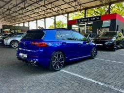 
										Volkswagen Golf 8 2.0 Gti R full									