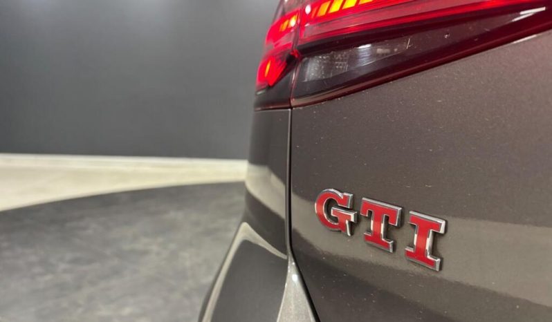 
								Volkswagen Golf VII 2.0 Tsi Gti Dsg full									
