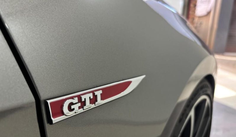 
								Volkswagen Golf VII 2.0 Tsi Gti Dsg full									