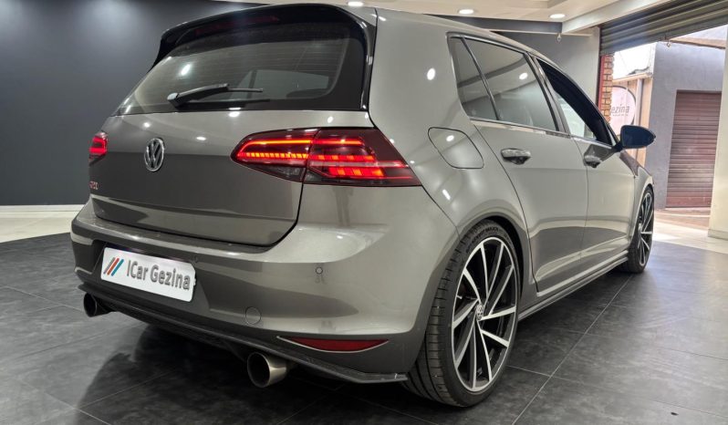 
								Volkswagen Golf VII 2.0 Tsi Gti Dsg full									