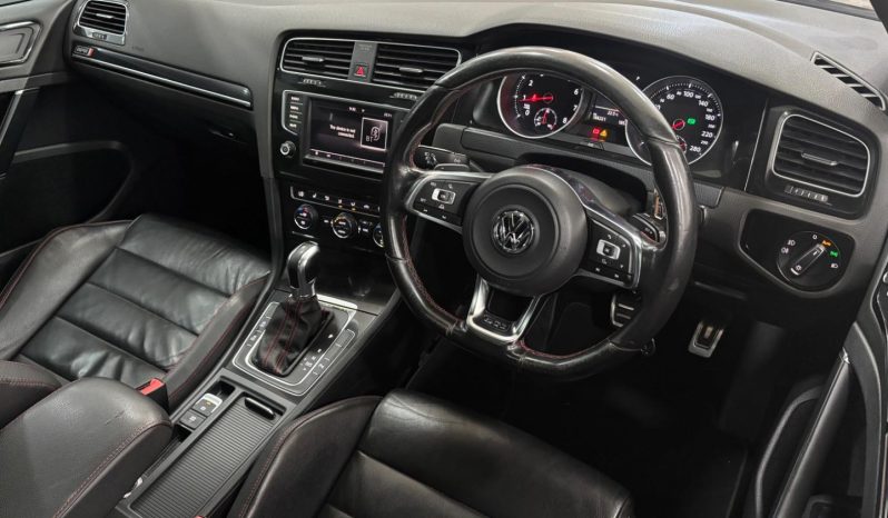 
								Volkswagen Golf VII 2.0 Tsi Gti Dsg full									