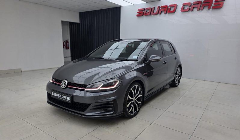 
								Volkswagen Golf VII 2.0 Tsi Gti Dsg full									