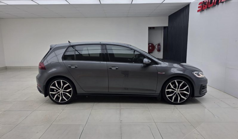 
								Volkswagen Golf VII 2.0 Tsi Gti Dsg full									