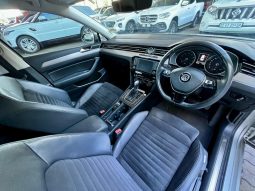 
										Volkswagen Passat 2.0 Tsi R-Line Dsg full									