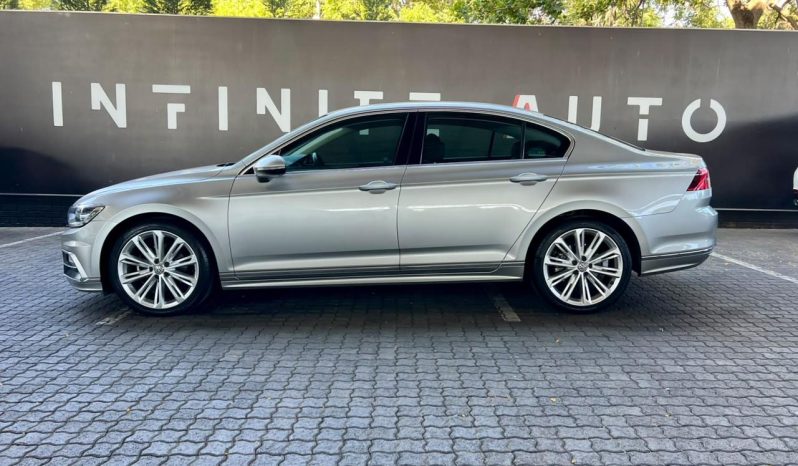 
								Volkswagen Passat 2.0 Tsi R-Line Dsg full									
