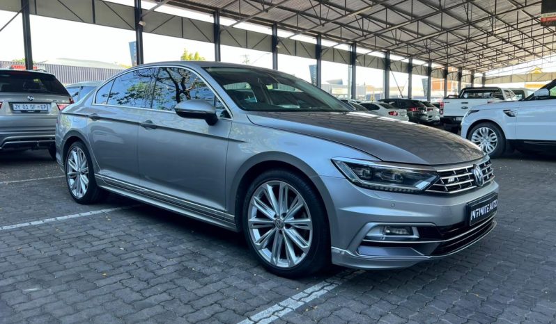 
								Volkswagen Passat 2.0 Tsi R-Line Dsg full									