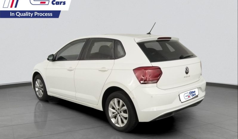 
								Volkswagen Polo 1.0 Comfortline Dsg full									