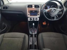 
										Volkswagen Polo 1.2 Tsi Highline Dsg full									