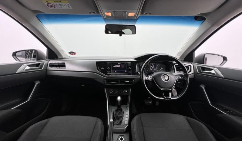 
								Volkswagen Polo Hatch 1.0 Tsi Comfortline full									