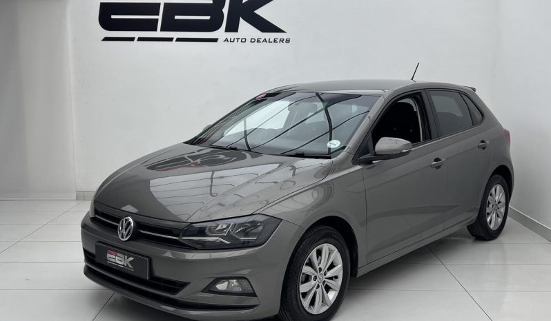 
								Volkswagen Polo Hatch 1.0 Tsi Comfortline full									