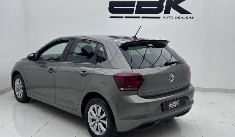 
								Volkswagen Polo Hatch 1.0 Tsi Comfortline full									