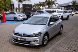 
										Volkswagen Polo Hatch 1.0TSI Comfortline Auto full									