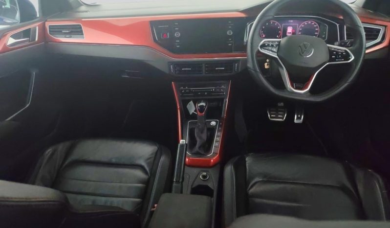 
								Volkswagen Polo Hatch 2.0 Tsi Gti Dsg full									