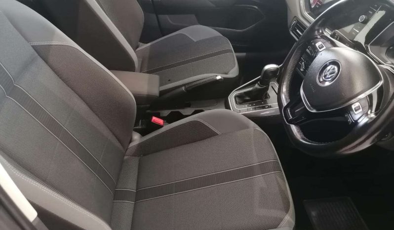 
								Volkswagen POLO PLAYA / POLO POLO 1.0 TSI HIGHLINE DSG (85KW) full									