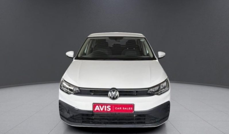 
								VOLKSWAGEN POLO SEDAN 1.6 BASE full									