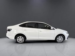 
										VOLKSWAGEN POLO SEDAN 1.6 BASE full									