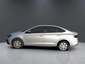 VOLKSWAGEN POLO SEDAN 1.6 BASE