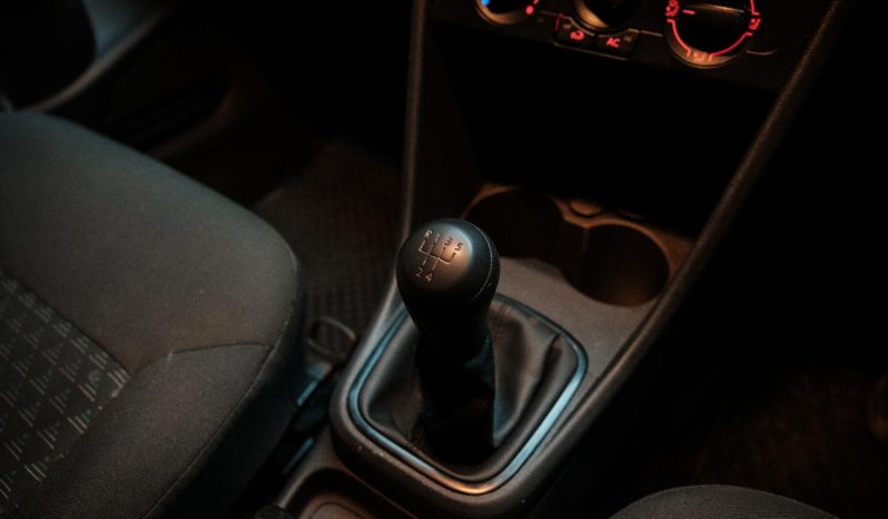 
								Volkswagen Polo Vivo Hatch 1.4 full									