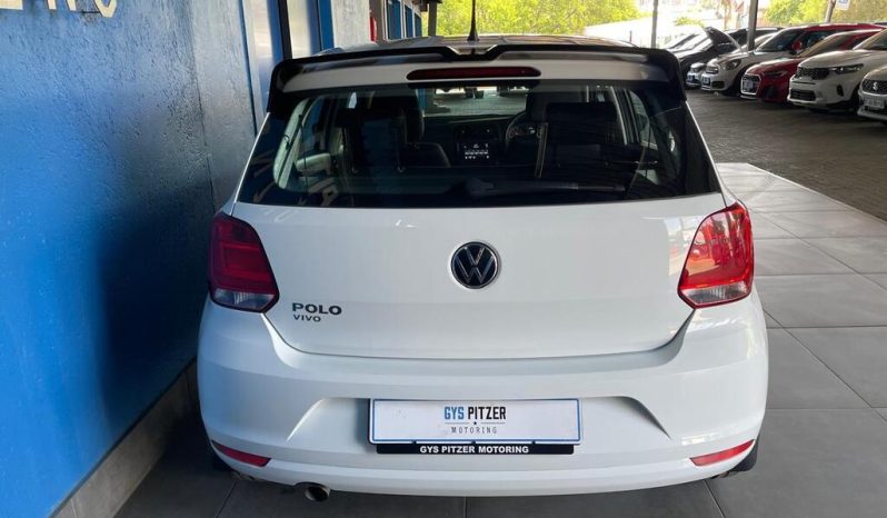 
								Volkswagen Polo Vivo Hatch 1.4 Comfortline full									