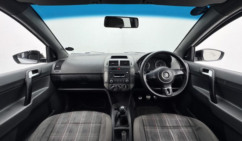 
								Volkswagen Polo Vivo Hatch 1.6 Gts full									