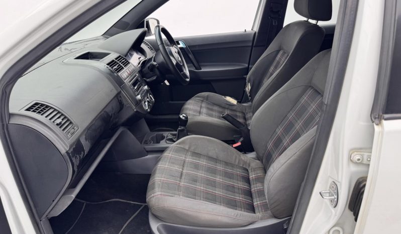 
								Volkswagen Polo Vivo Hatch 1.6 Gts full									