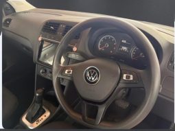 
										VOLKSWAGEN POLO VIVO HATCH 1.6 LIFE full									