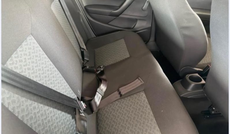 
								VOLKSWAGEN POLO VIVO HATCH 1.6 LIFE full									