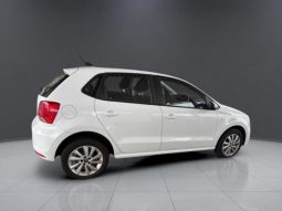 
										VOLKSWAGEN POLO VIVO HATCH 1.6 LIFE full									