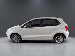 VOLKSWAGEN POLO VIVO HATCH 1.6 LIFE