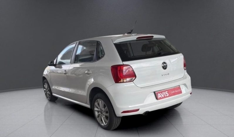 
								VOLKSWAGEN POLO VIVO HATCH 1.6 LIFE full									