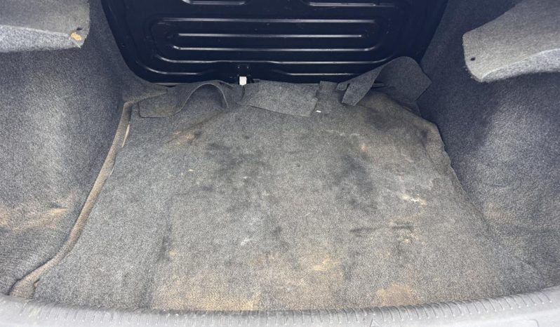 
								Volkswagen Polo Vivo Sedan 1.6 Comfortline full									