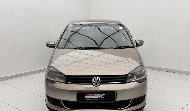 
								Volkswagen Polo Vivo Sedan 1.6 Comfortline full									