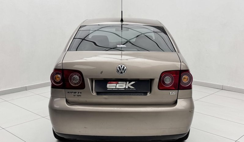 
								Volkswagen Polo Vivo Sedan 1.6 Comfortline full									