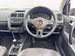 
										Volkswagen Polo Vivo Sedan 1.6 Comfortline full									