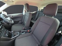 
										VOLKSWAGEN T-CROSS 1.0 TSI LIFE full									