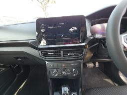 
										VOLKSWAGEN T-CROSS 1.0 TSI LIFE full									