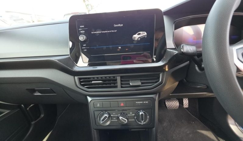 
								VOLKSWAGEN T-CROSS 1.0 TSI LIFE full									