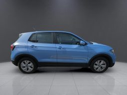 
										VOLKSWAGEN T-CROSS 1.0 TSI LIFE full									