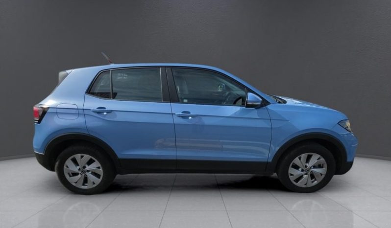 
								VOLKSWAGEN T-CROSS 1.0 TSI LIFE full									