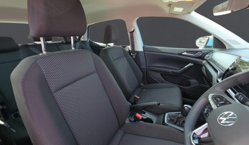 
								VOLKSWAGEN T-CROSS 1.0 TSI LIFE full									