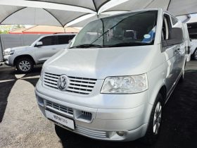 Volkswagen T5 Kombi 2.5 Tdi Swb Tiptronic