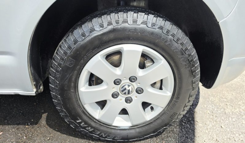 
								Volkswagen T5 Kombi 2.5 Tdi Swb Tiptronic full									